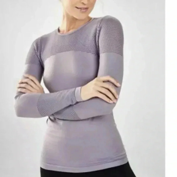 FABLETICS Musetta Seamless Long Sleeve  Open Mesh - Picture 1 of 12